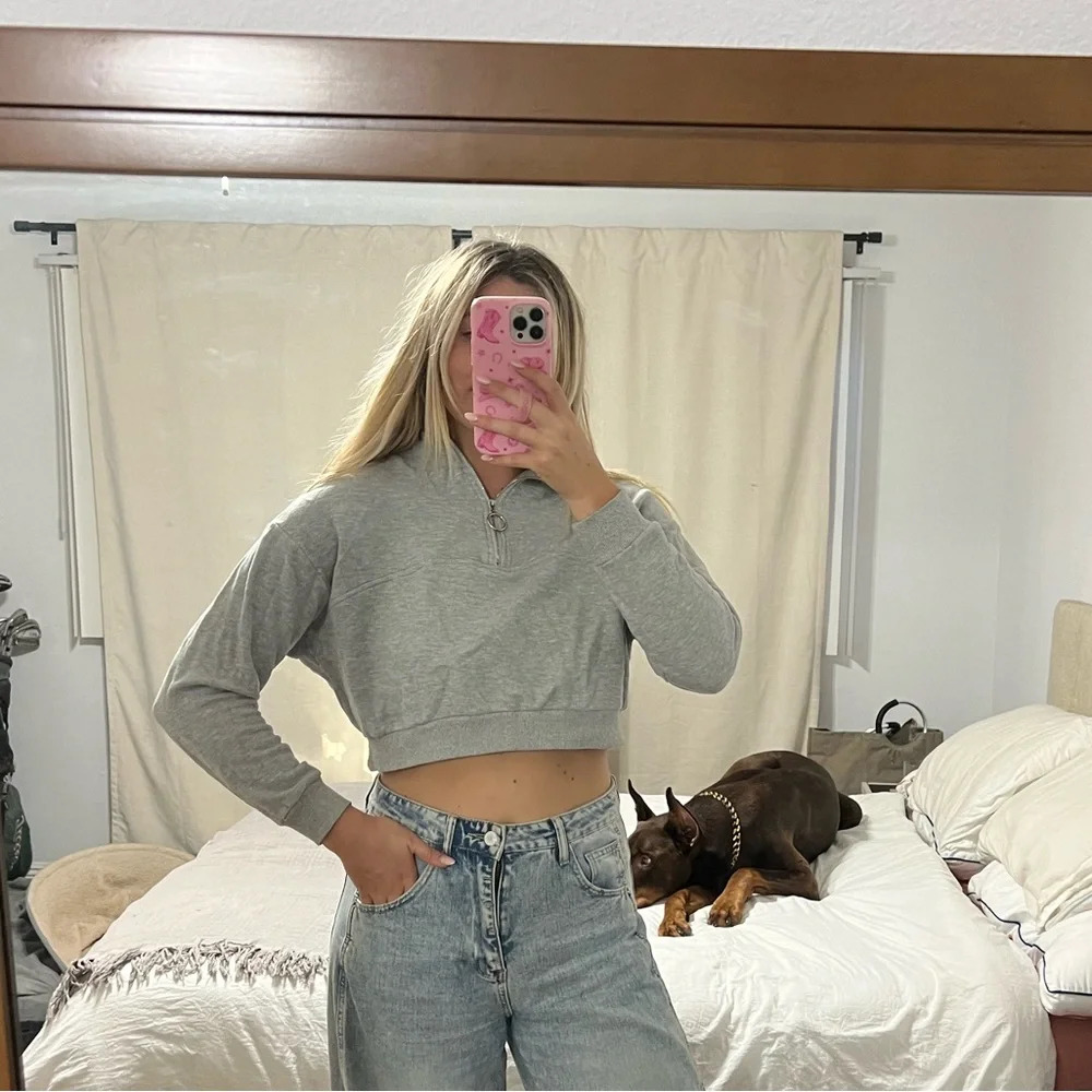 PRINCESS POLLY sweatshirt